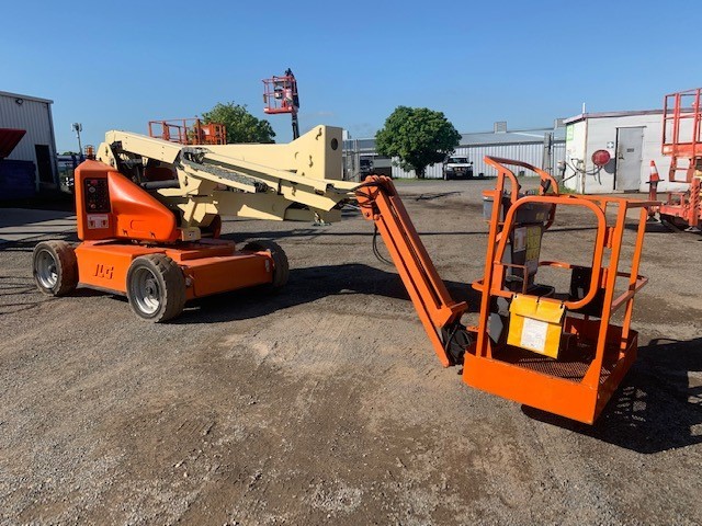 Sold - Articulated Boom Lift - View 2